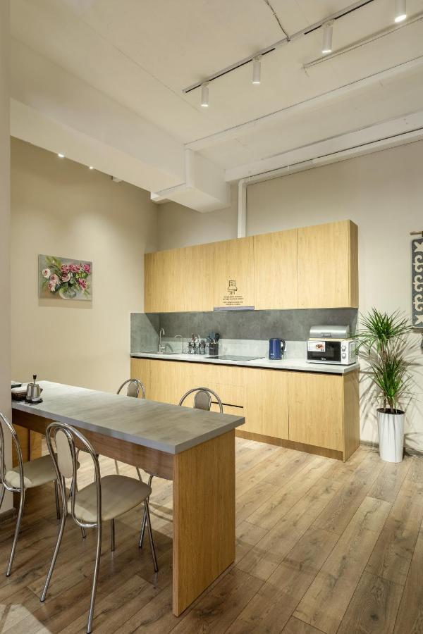 Bodo Hostel Бишкек Екстериор снимка