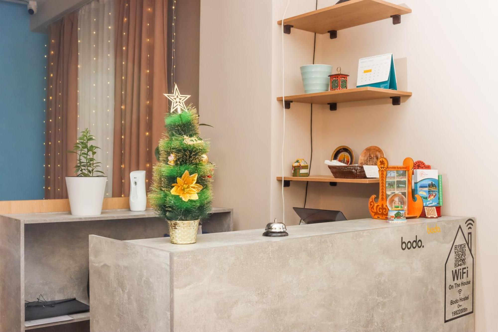 Bodo Hostel Бишкек Екстериор снимка